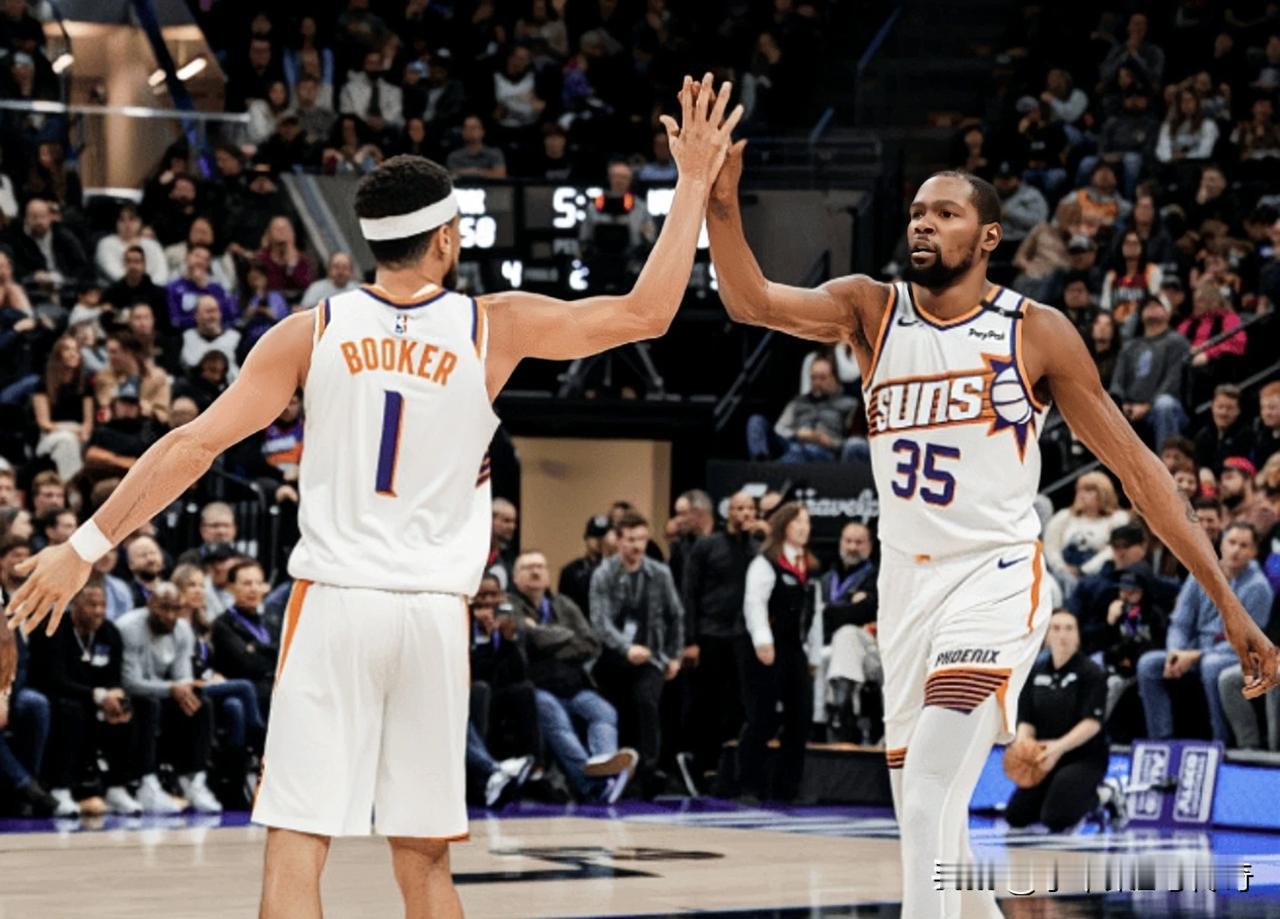 杜兰特复出砍下30分带领太阳止住连败，NBA常规赛，太阳客场挑战爵士，这场比赛杜