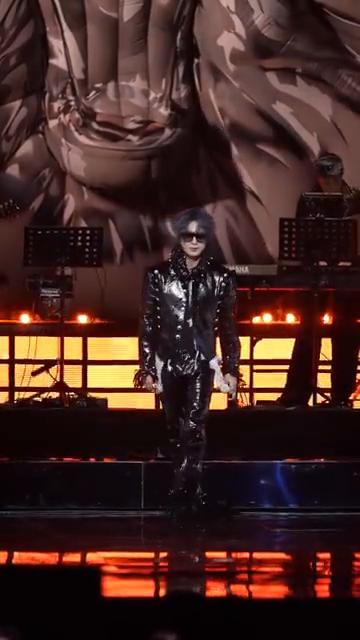 吃饭是分开的花。