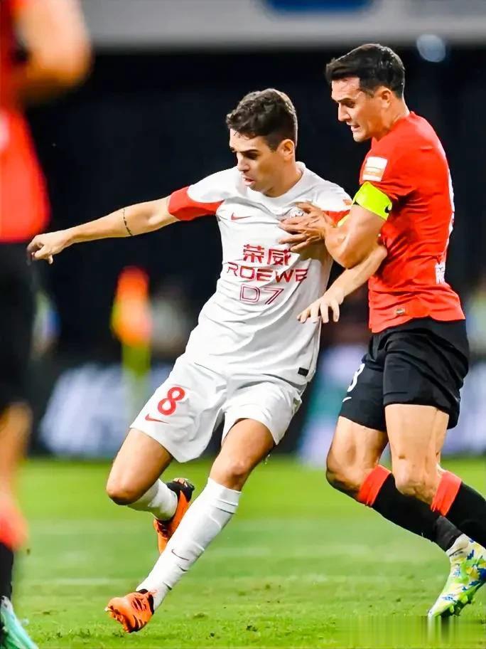 中超联赛9月24日赛程、直播预告:
第二十六轮
⌚19:35
青岛海牛🆚南通支