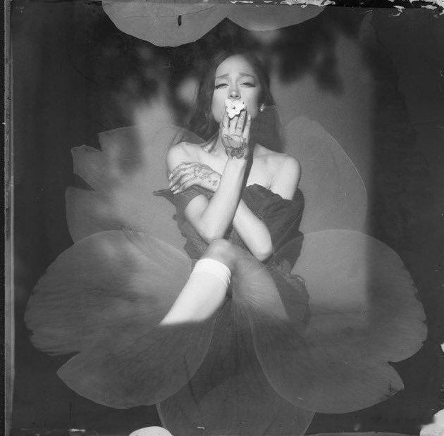 Ariana Grande 回归新单《hate that i made you 