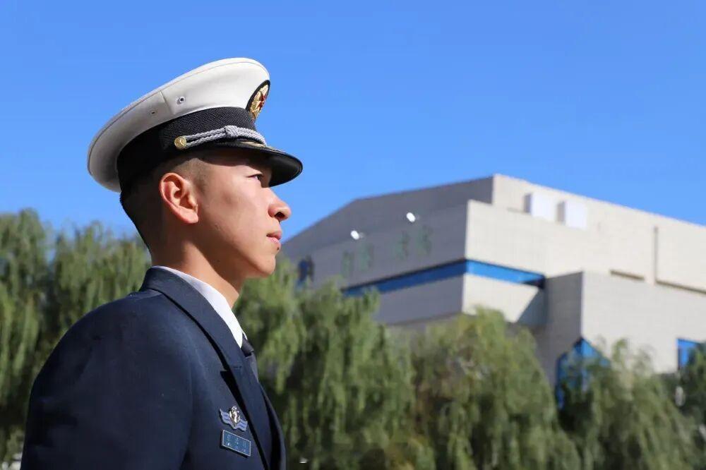 军号小夜灯教育部今天（22日）发布通知，2026年高考全国统考将于6月7日、8日