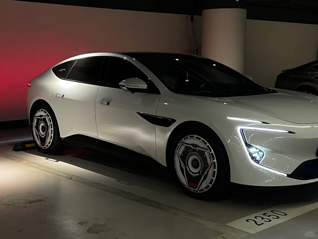 还真是越看越好看