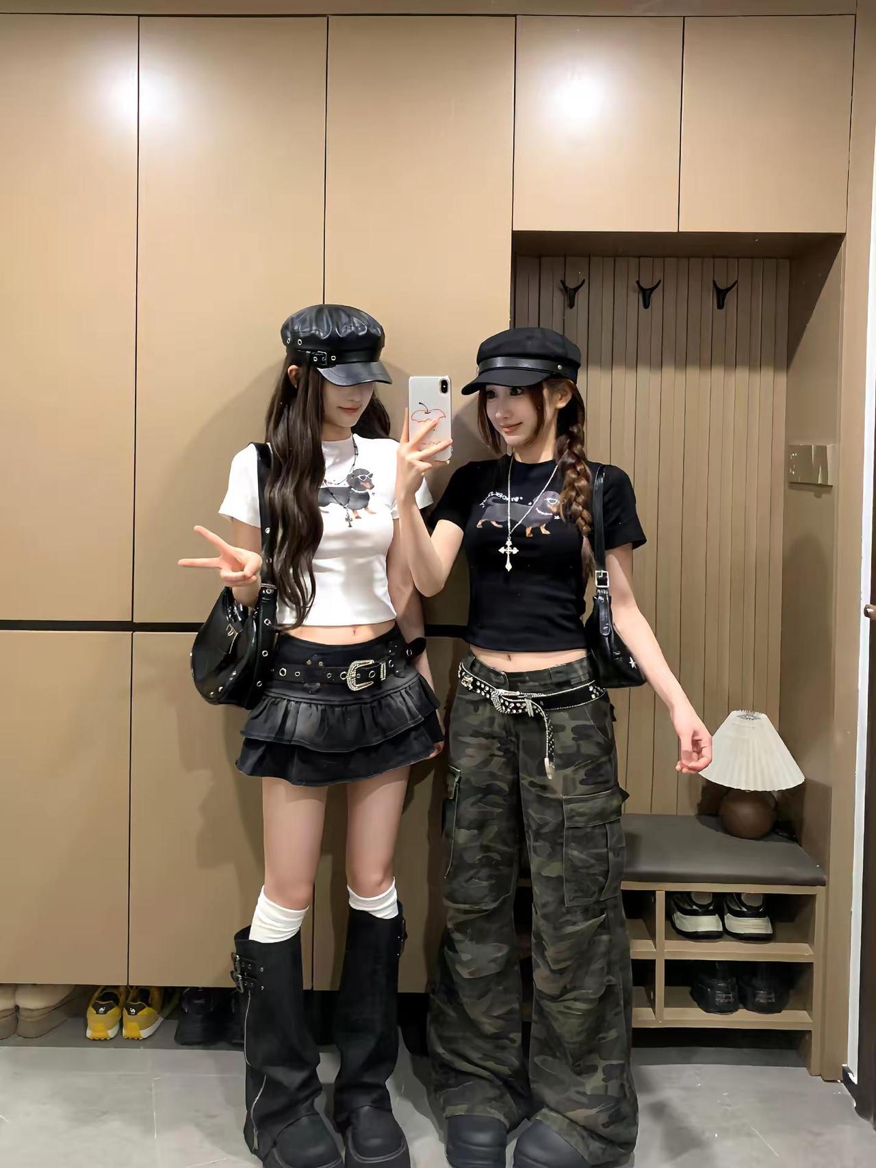 一个人是穿 两个人是搭。美式辣妹穿搭 美式复古辣妹迷彩裤
