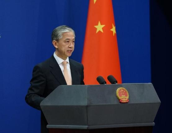 统一台湾后需多少驻军？这么说吧，香港 753 万人驻军 6000 人，澳门 68