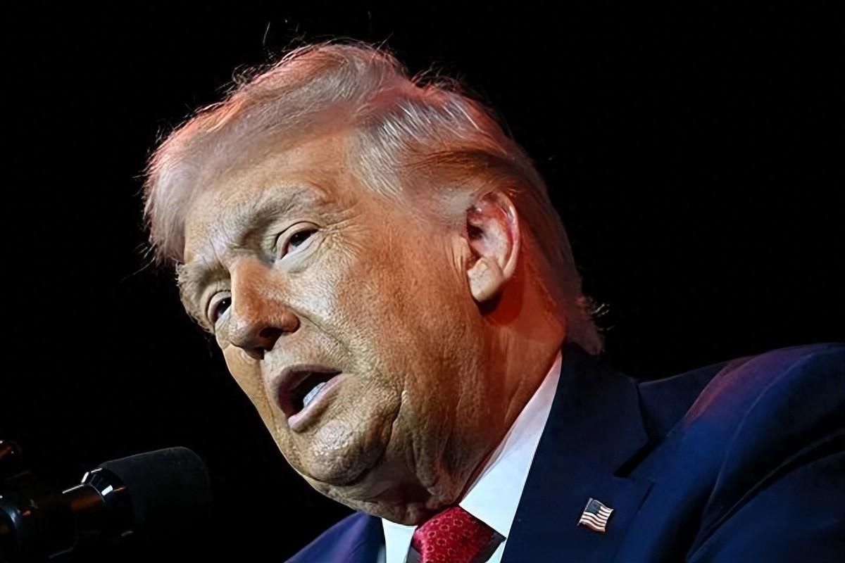 川普对纽约时报表态:台湾是中国人的事情，他们想怎么处理怎么处理。他也同时说，估计