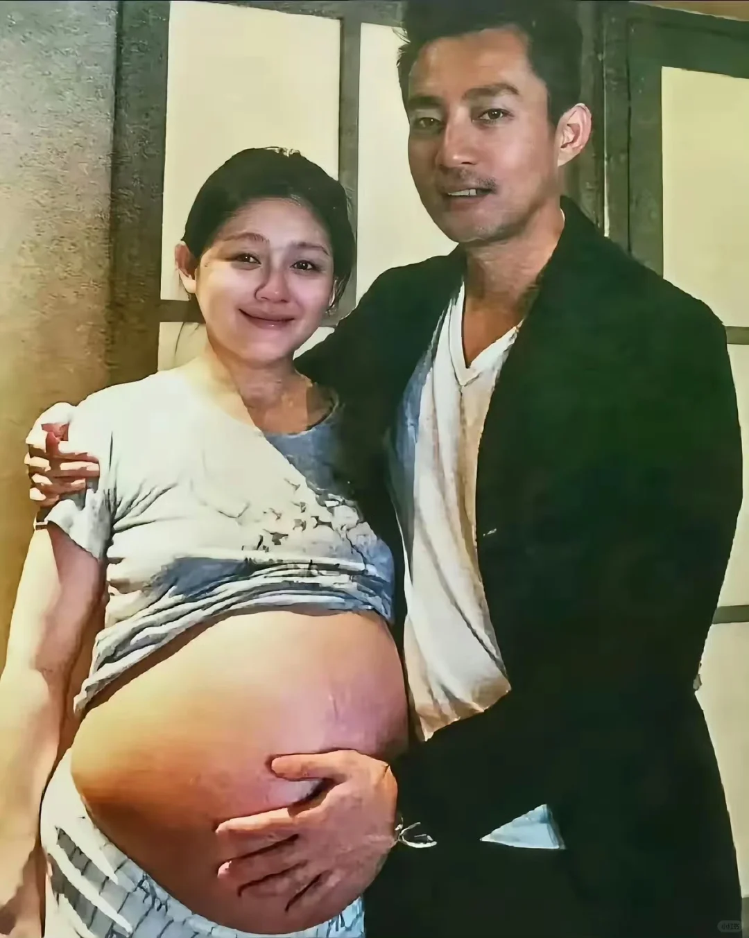 汪小菲自传里写搞不懂大S想什么，难怪会走到离婚这一步。说真的，狗仔当年...