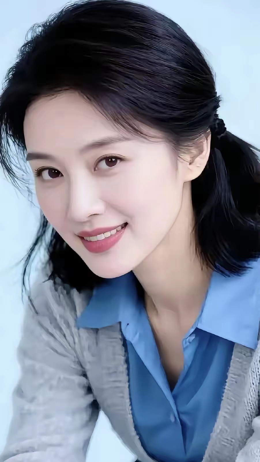 选择固然煎熬，但比抉择更绝望的，是人生落到全无选择的地步，只能被动接受命运任意摆