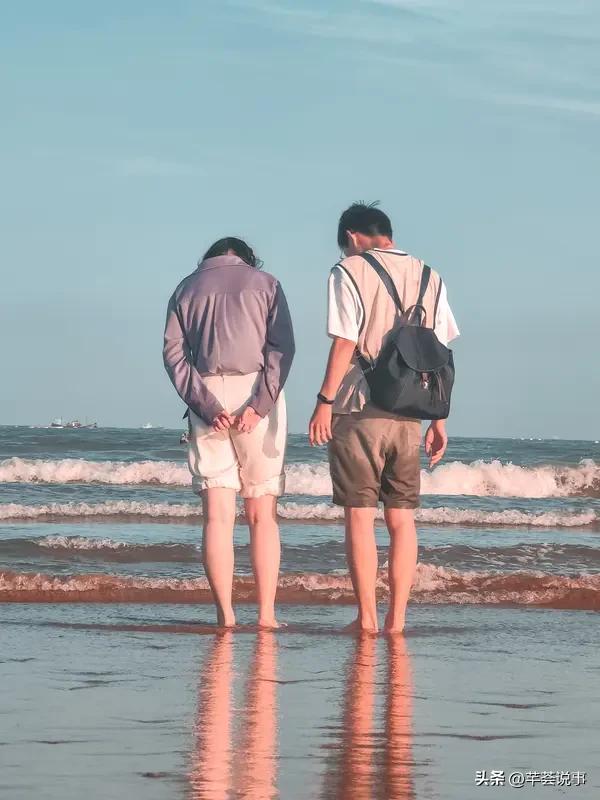 发现男友跟前任联系,要分手吗? 发现男友跟前任联系，分不分手还真得具体情况具体分