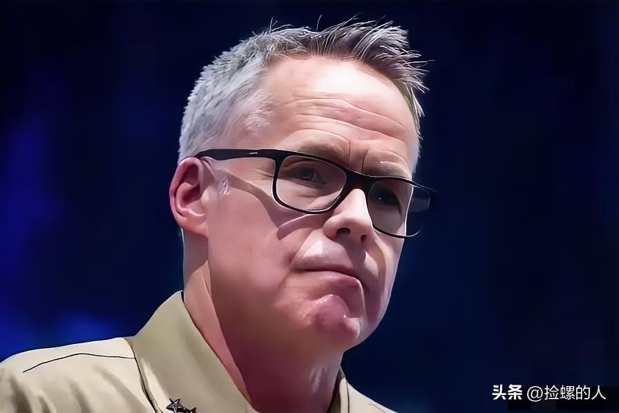 美伊战争第四天，没想到美国海军情报局局长却对中国说了这样一番话！
美媒彭博社3月