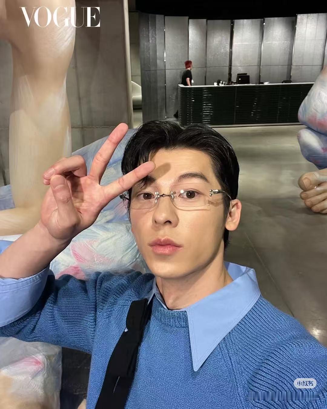 蔡徐坤许光汉李龙馥活动状态蔡徐坤许光汉李龙馥活动造型蔡徐坤许光汉李龙馥活动状态，