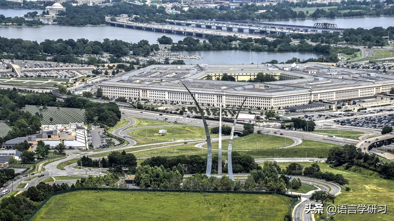 媒体：五角大楼正在制定对伊朗实施决定性打击的方案

俄罗斯卫星通讯社华盛顿3月2