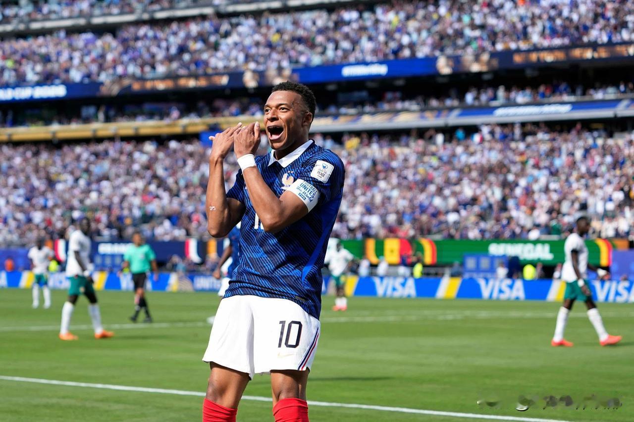 世界杯姆巴佩梅开二度！法国🇫🇷3-1🇸🇳塞内加尔拿下开门红。姆总14球世