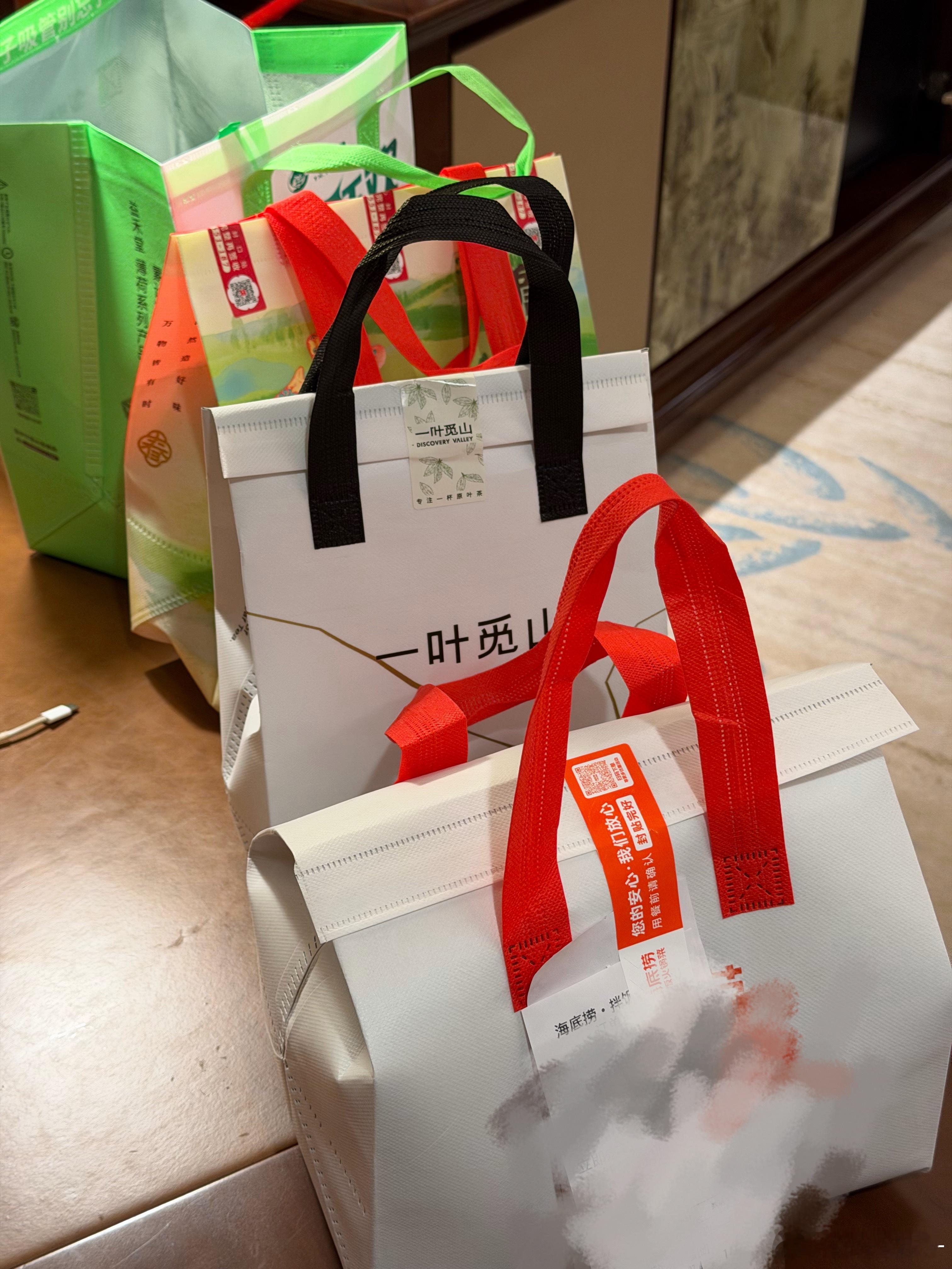 还是在酒店吃外卖适合我
