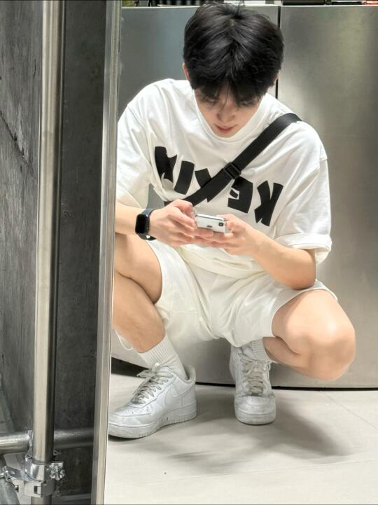 全网捞昨天杭州这个小哥 本i人后悔了