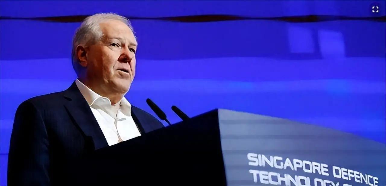 “中国永远也别想武统台湾，因为美军已做好准备！”去年，美国空军部长就将中国定为美