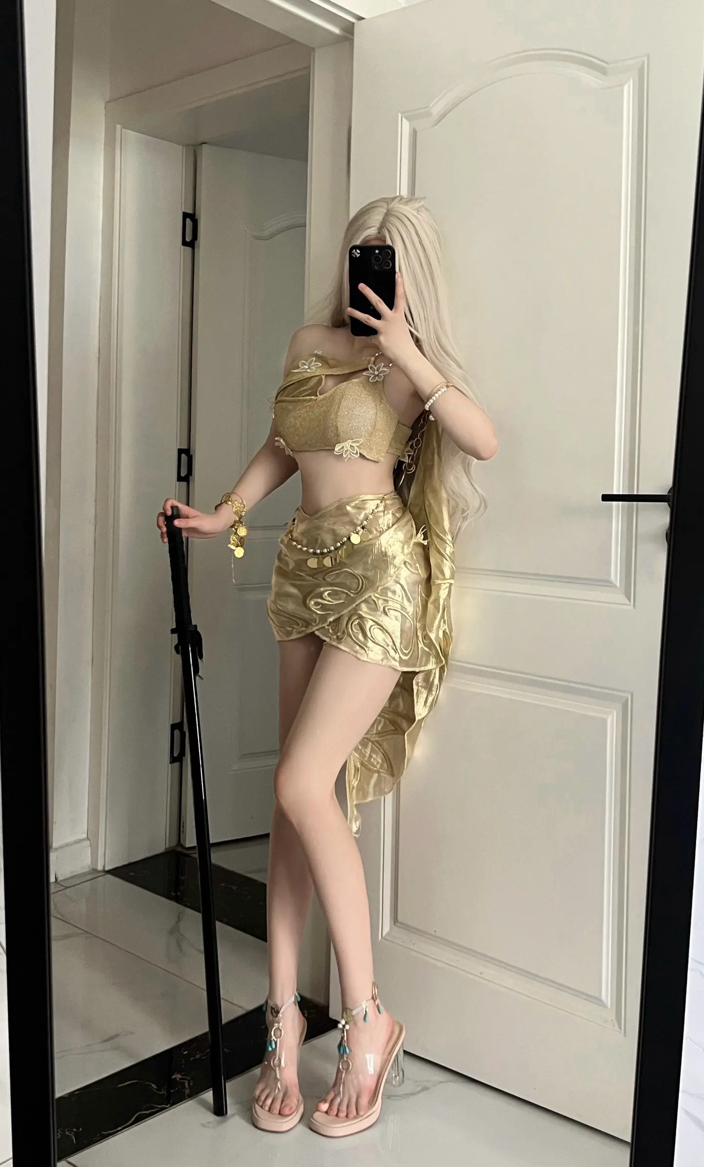 玩太刀的神 迦南