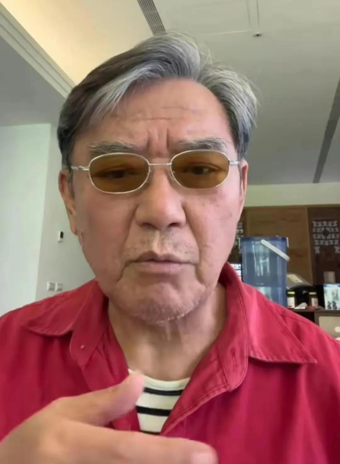 说好死守台湾的李立群又要来大陆了！

李立群去年底退休回台湾的时候说，他可能不会