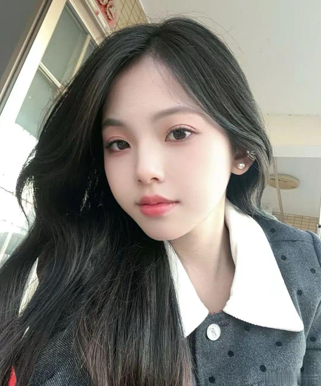 寻美中国 花季少女陨落，器官捐献延续生命。年仅18岁的广西藤县少女孔兰，因病痛不