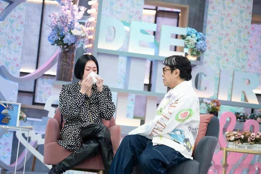 小S回忆和大S的温泉之旅小S回忆和大S的温泉之旅，很多人肯定是能够共情这样的记忆