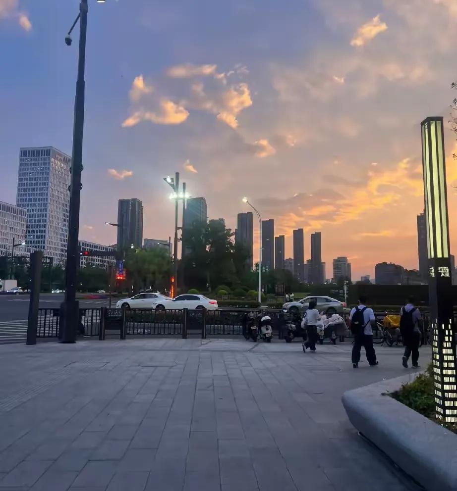 我爸88岁，不养生，不运动，无病无痛，他的长寿秘诀，就3个习惯

上个月陪他去体