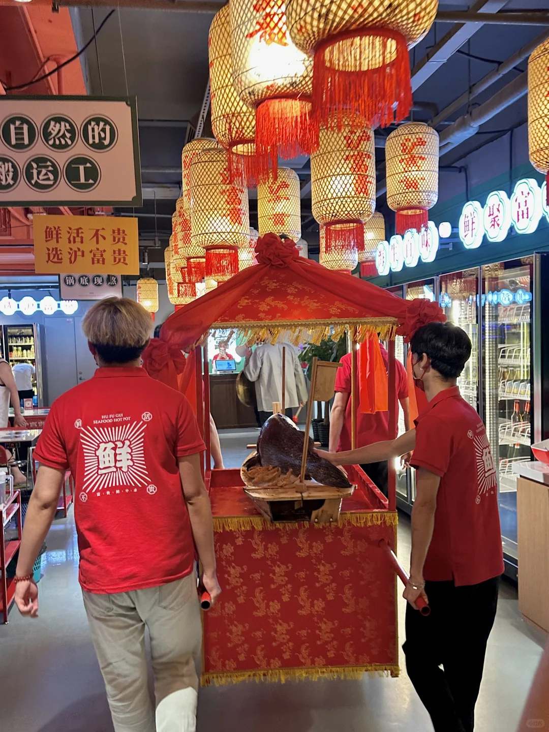 不愧是大上海！！近距离感受开鱼仪式！！