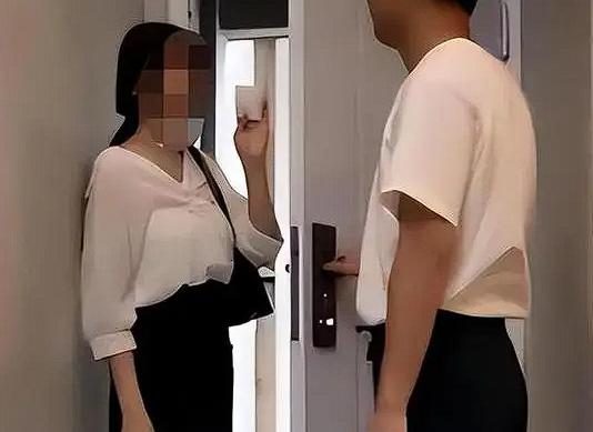这就是只同居不结婚的隐患！广东一男子，和女友各出70万，买了套房，写在女友名下。