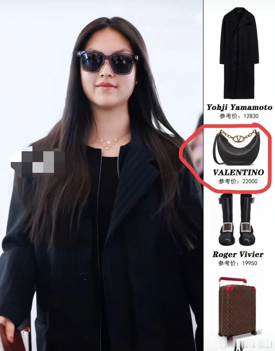 王诗龄以6万一身穿搭，现身机场回英国继续读书，再现李湘式灵魂反问！​这才回国没几