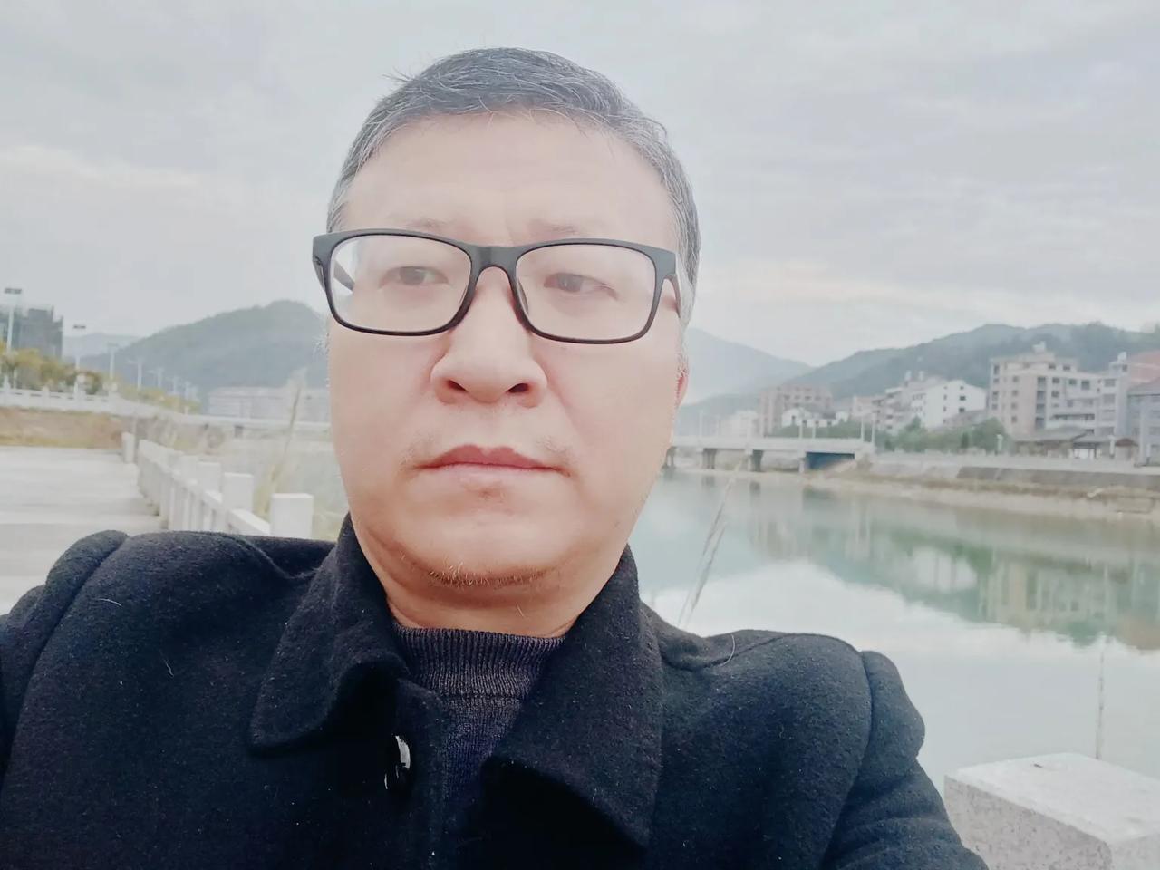 如果我们在海上将美国卖给台湾的军火的船舰给查封了，后果会如何？我 看到有人在网上