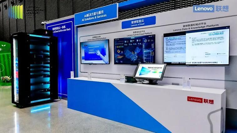 国产AI的底气：不光比谁更聪明，更比谁更安全近日，DeepSeek-V4发布，百