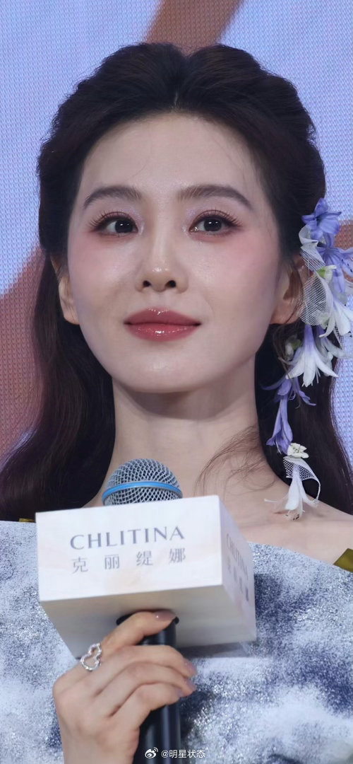 刘诗诗花仙子 古典且温婉在发光 