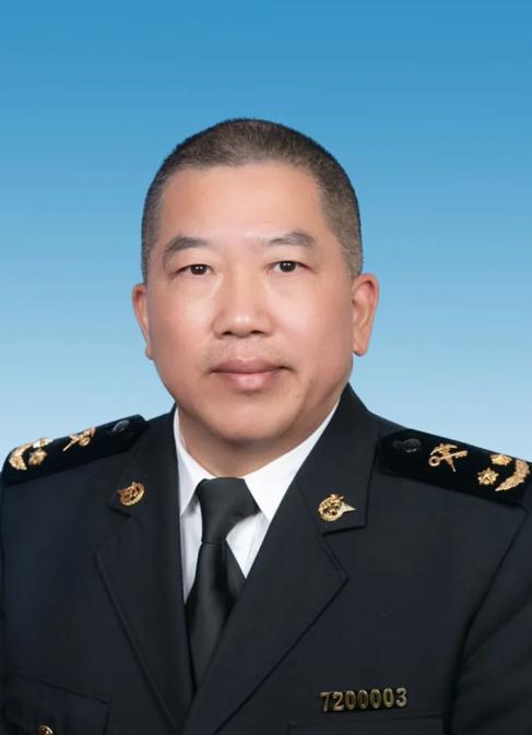 厦门海关原副关长邓光文被查，根据今天的官方通报，邓光文因涉嫌严重违纪违法，正接受