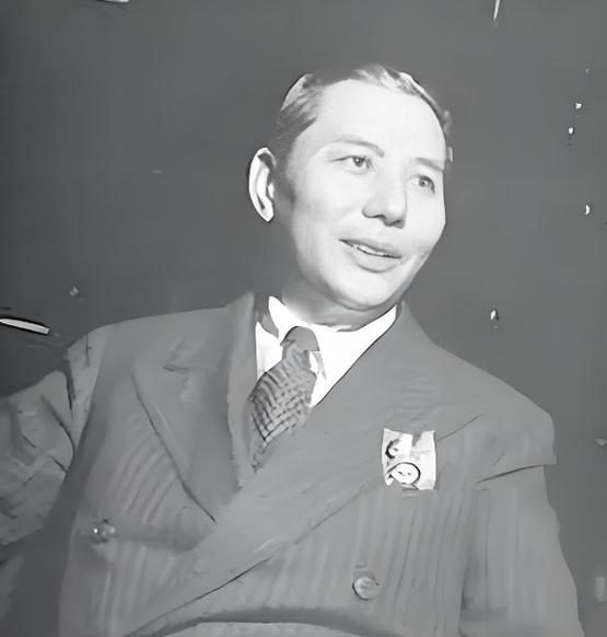 1954年，张群硬着头皮走进蒋介石办公室，低声说：“熊式辉在曼谷办厂亏光了，连饭