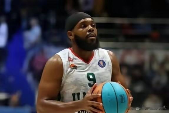 31-38半场结束山西居然落后广州7分，这是打算将连败继续？
今晚山西主场迎战广