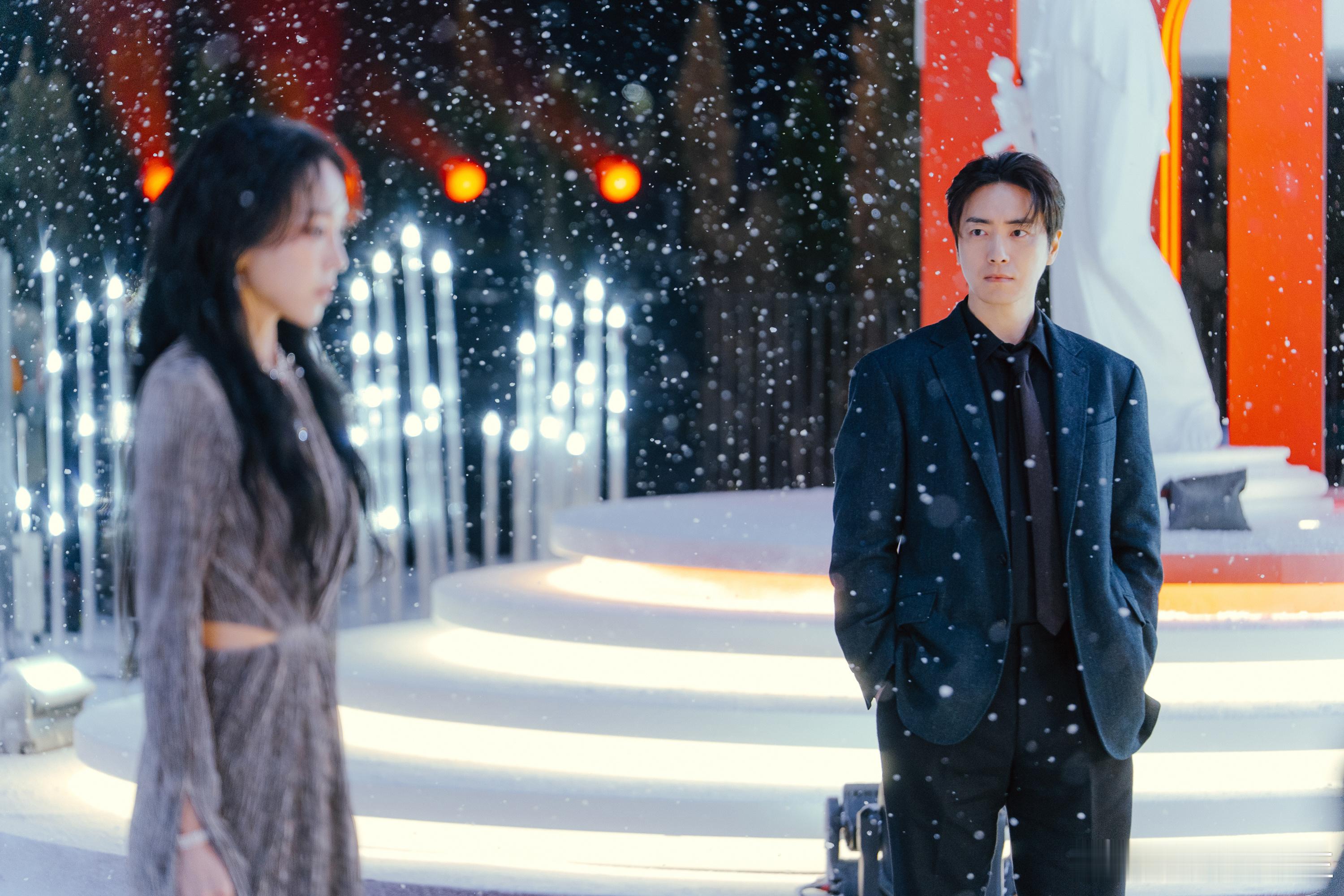 网飞『莎拉的真伪人生』未公开剧照📷 