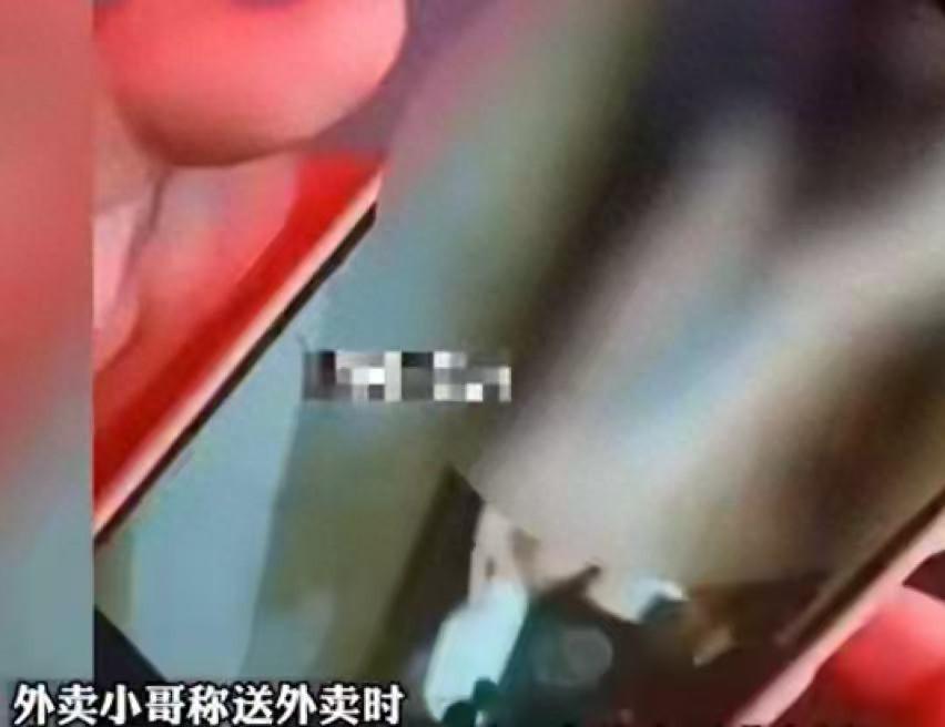 杭州，一女子把外卖骑手骗进屋，然后拍裸照、敲诈钱财，事后骑手报警抓人，平台却不问