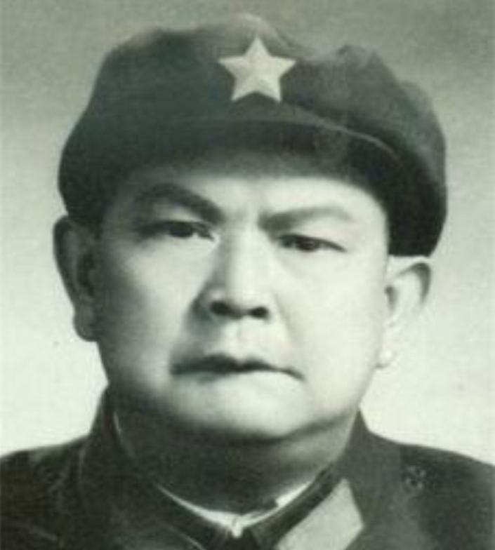 1941年，游击队长刘奎准备开会，队员王德却借口头疼去睡觉，刘奎意识到不对劲，就