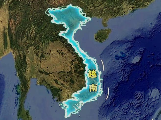 在我们的邻居中，越南绝对是最拧巴的一个。
越南总理曾在达沃斯论坛上公开讲：中国有