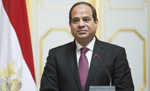 太荒诞了！埃及总统向特朗普哀求：拜托，总统先生，请帮帮我们要停止战争。除了您，没