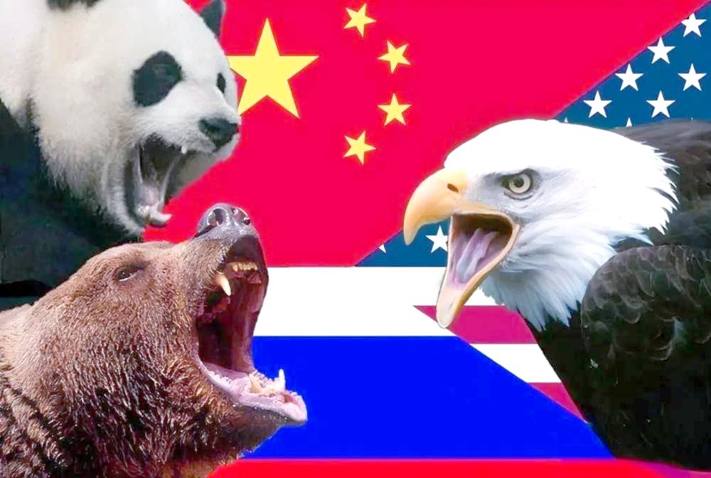 美媒曝出惊天消息！近日有美媒称美国想用战术核武器对抗中俄。

曝出这个消息的正是