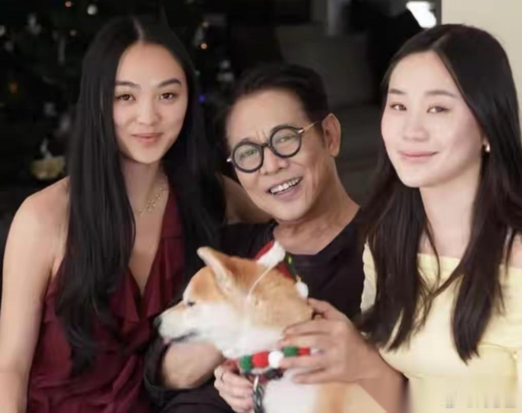 李连杰人品咋样 我不评价 但有一点他做的确实好 那就是他很爱他的女儿 跟利智的两