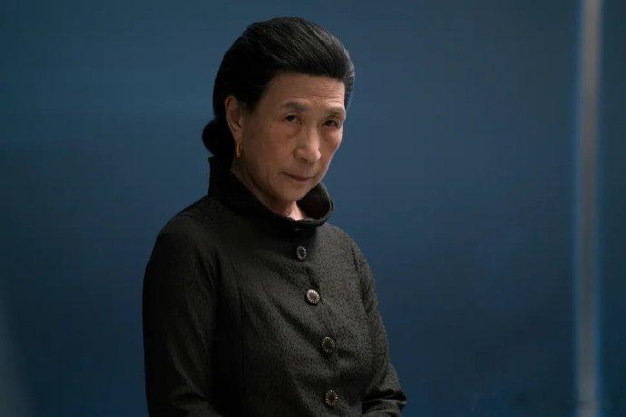 何炜晴去世 曾在《夜魔侠》饰演高夫人的何炜晴去世，享年82岁
