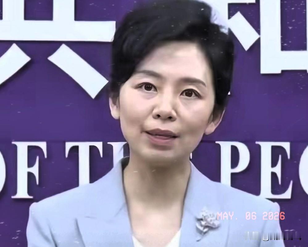 我们中国没有召见大使，没有发外交声明，没有喊话警告。美国制裁令落地8天，商务部直