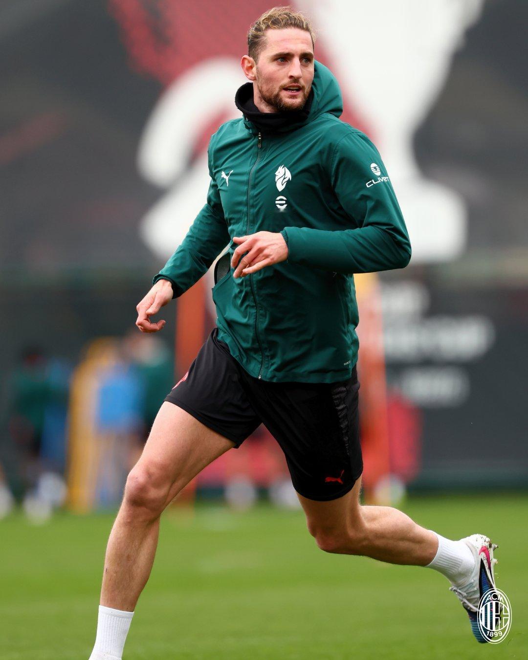 备战下轮联赛💪

📍克来沃米兰内洛体育中心