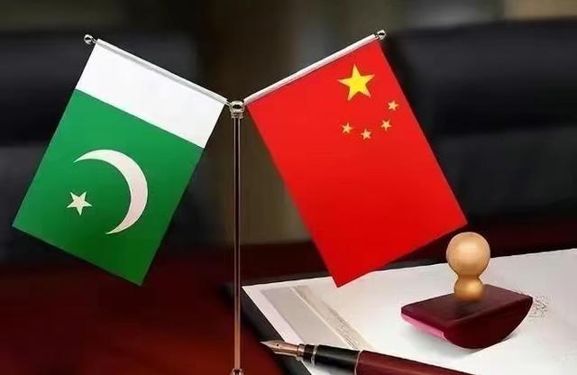 为什么中国需要警惕巴基斯坦？坦白讲，巴基斯坦的危险性可能比越南还要大，因为很多巴