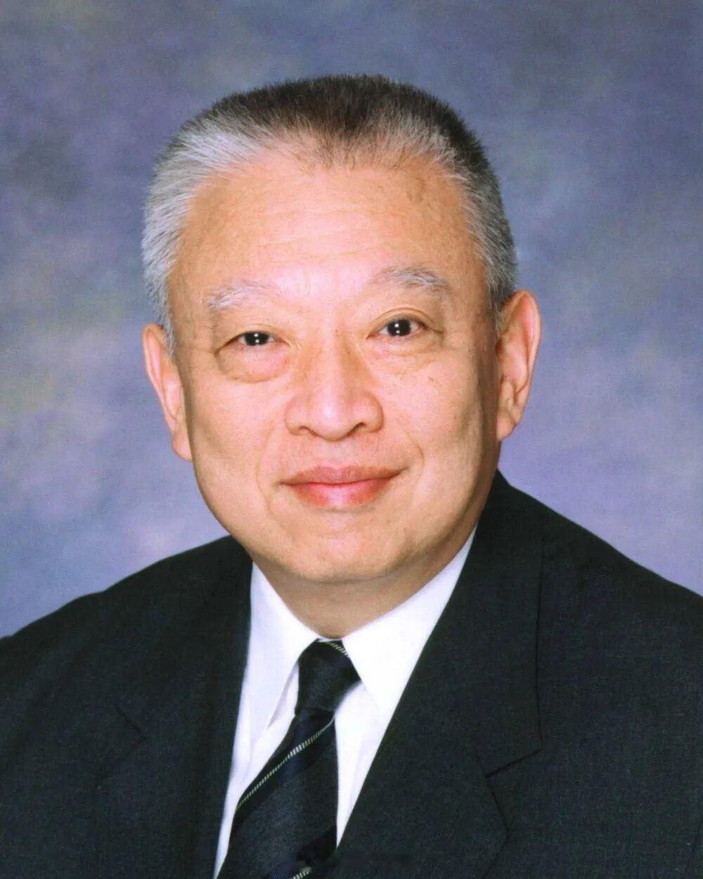 中国新闻最新消息 【董建华先生遗像】董建华先生遗像。新华社发“一国两制”杰出贡献