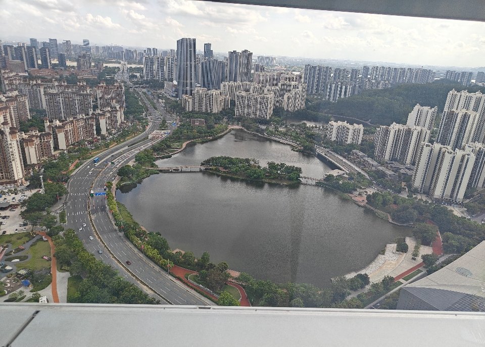 AI定制，两百多万的订单太恐怖了，这算是很顶的AI玩家了吧？今天见了个大佬，他们
