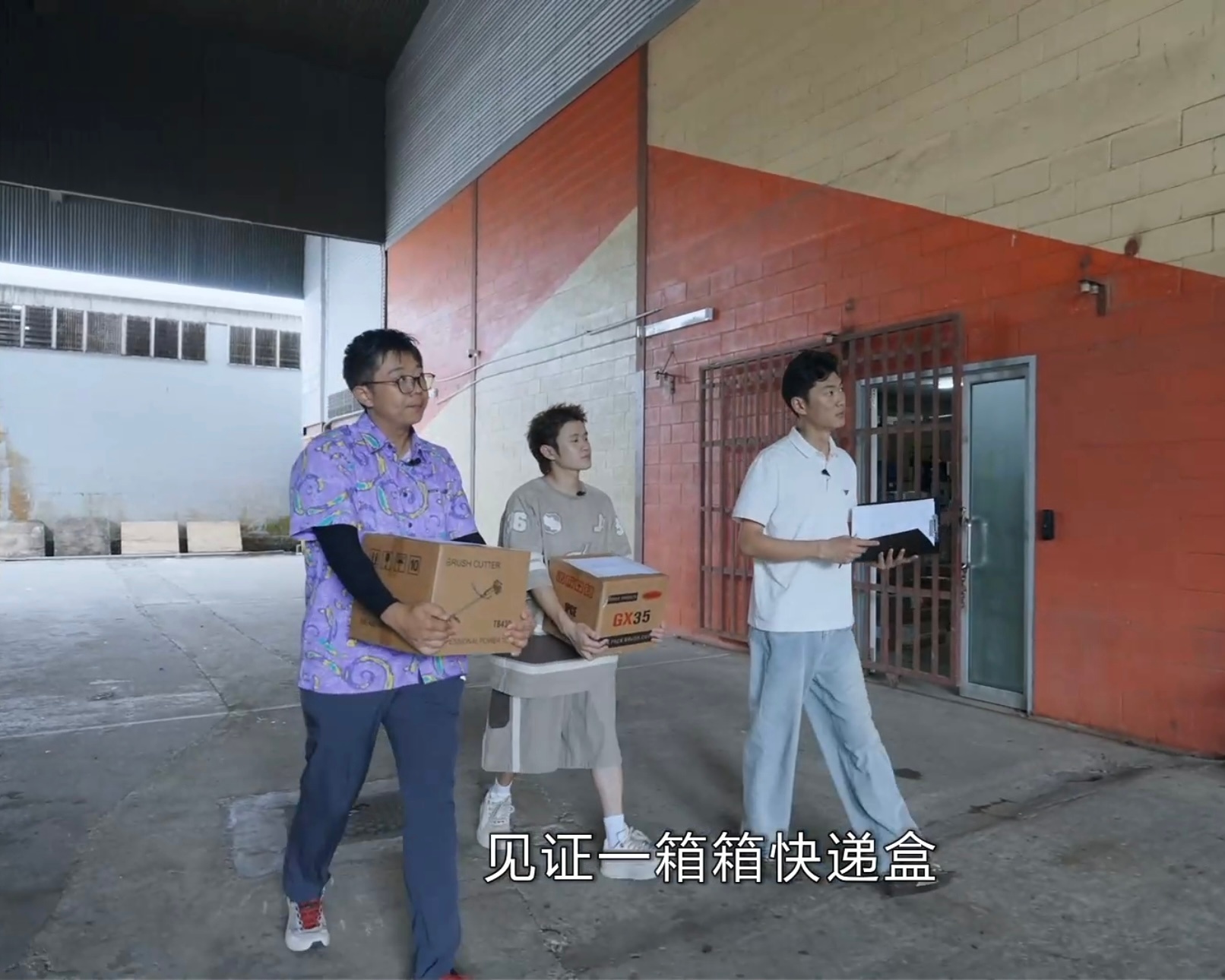 王勉又有新综艺来了王勉新综艺官宣了内娱劳模王勉实锤！新综艺一个接一个，根本追不完