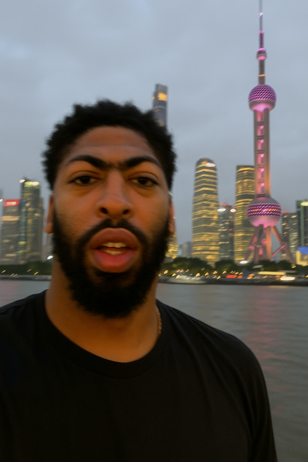冒个泡，大家假期快乐[doge] 安东尼戴维斯[超话] ​​​