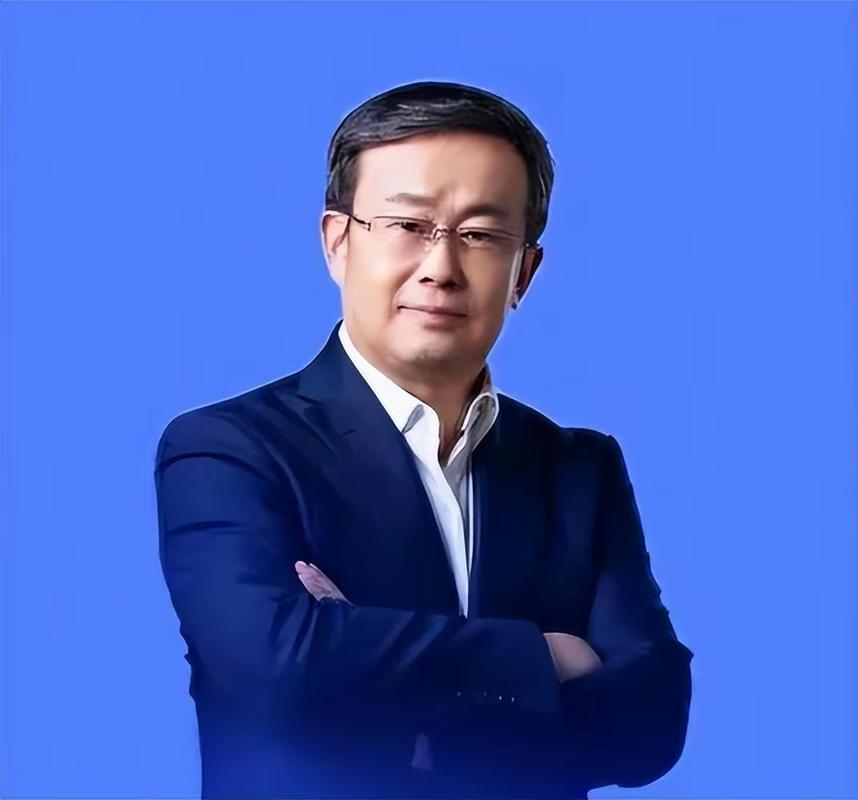 项立刚硬刚北大法学院！境外捐助金额、研究范畴，为啥就是不公开？
 
项立刚一声吼