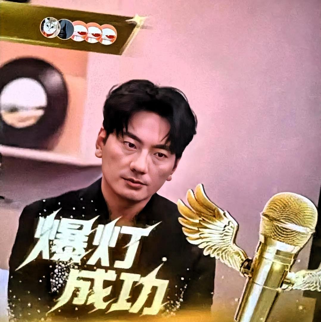 最打脸的体面，是一个从不黑脸的人突然不笑了。

《歌手2026》第三期联名赛，海